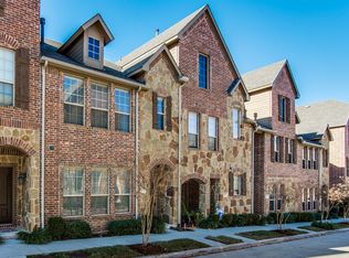 4237 Riverview Dr, Carrollton, TX 75010