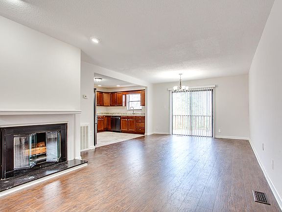 5th image of 8701 Olde Colony Trl APT 53