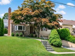 63 White Rd, Scarsdale, NY 10583