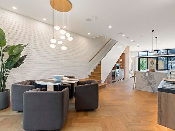 3rd image of 3768 W 2nd Ave #2