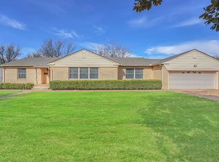 521 N Washington St, Hobart, OK 73651