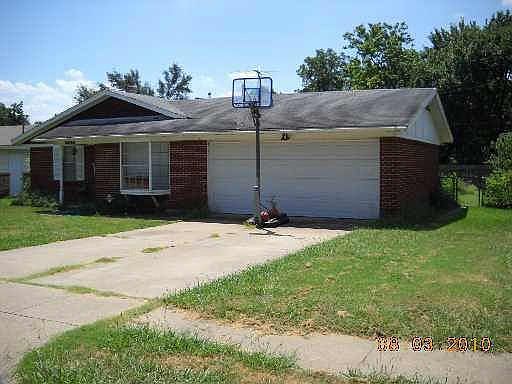 1st image of 3030 Konet St