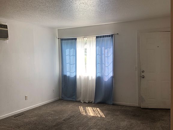 3rd image of 608 S 2nd Ave APT 1