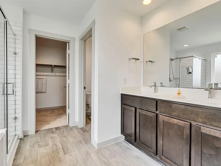 8003 Black Forest Ln — Photo 28