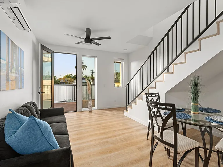 131 National City Blvd #201 — Photo 47