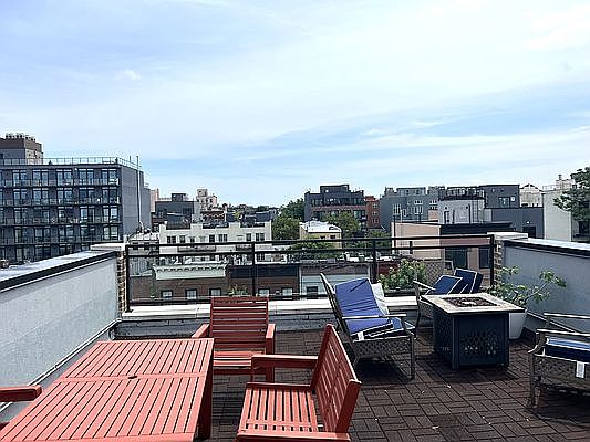 1st image of 187 Pulaski St #4