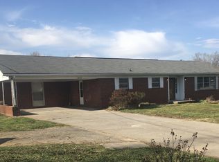 2929 Sevierville Rd, Maryville, TN 37804