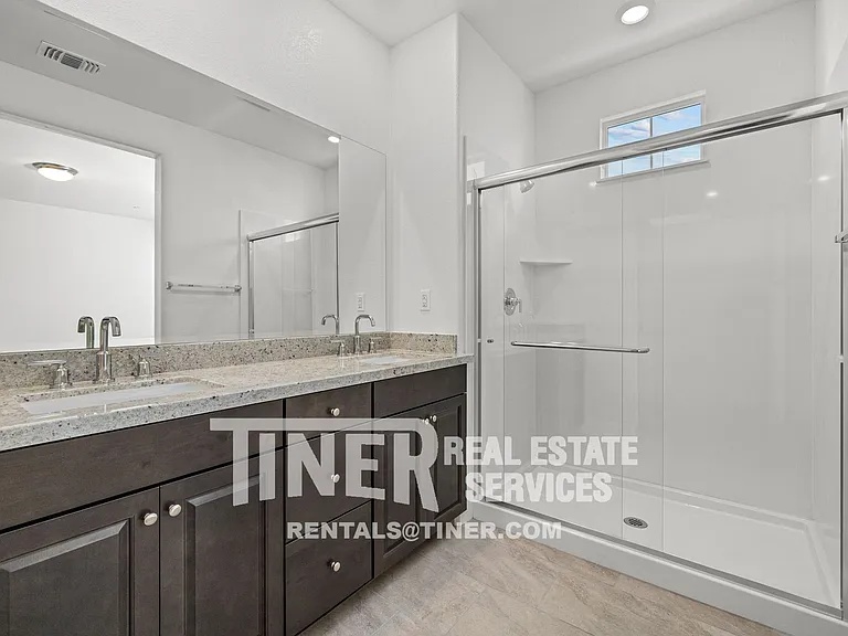 7941 Titan Dr — Photo 31