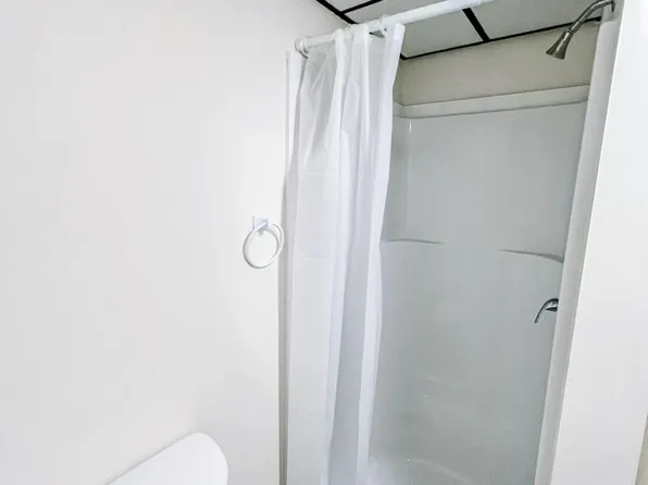 37 Chapel, 37 Chapel St APT 2, Augusta, ME 04330