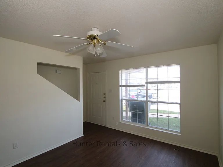 4000C Gus Dr — Photo 11