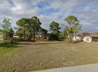 3412 28th St SW, Lehigh Acres, FL 33976