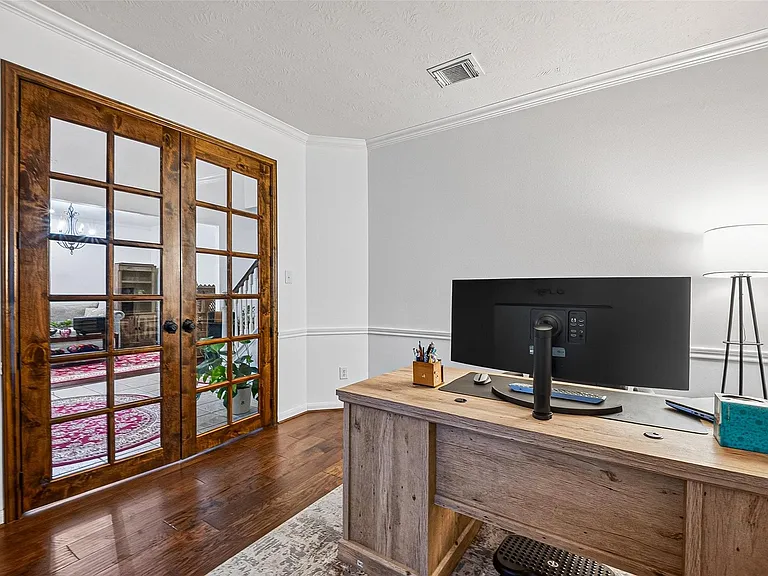 2602 Falcon Knoll Ln — Photo 14