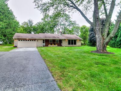 5407 S 92nd St, Hales Corners, WI, 53130
