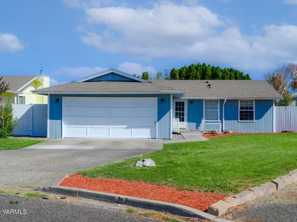 1613 S 70th Ave, Yakima, WA 98908
