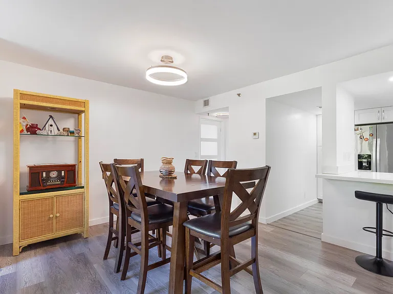 955 Egret Cir #402 — Photo 15