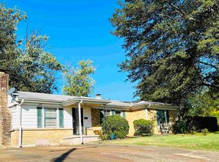 1293 S White Station Rd, Memphis, TN 38117