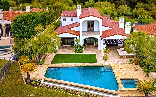 62 Archipelago Dr Photo 1