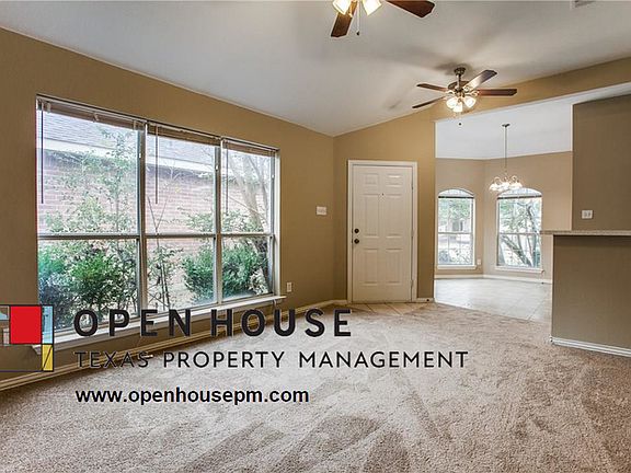 3rd image of 2209 Brookview Dr