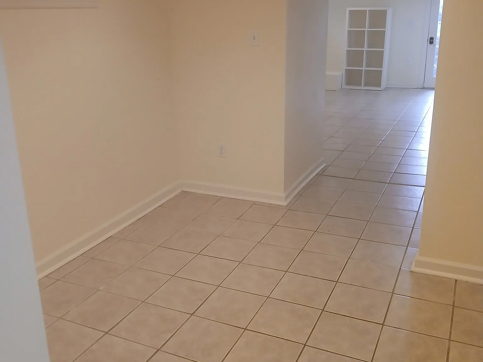 1 bed, 800 sqft, $1,550 — Photo 2