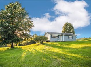 1403 Hazlett Dr, Washington, PA 15301