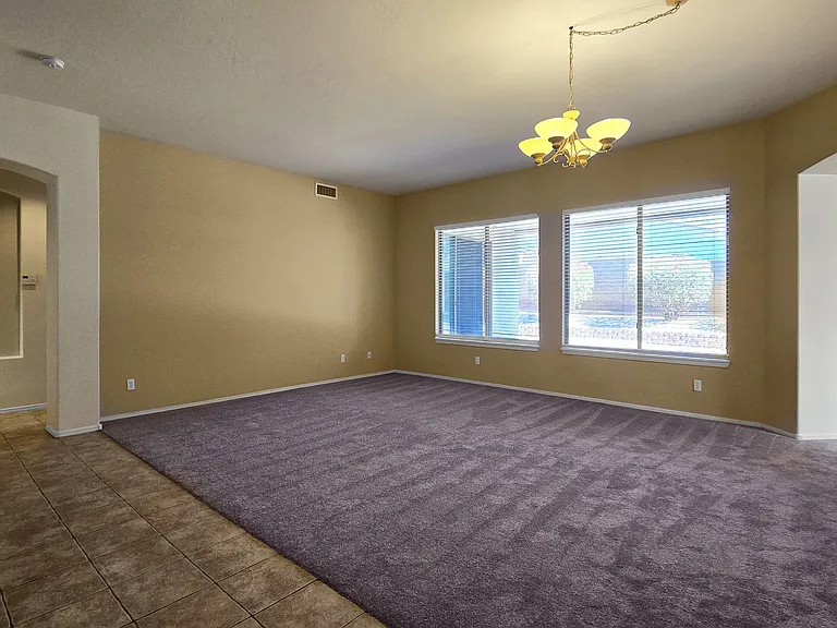 18651 W Sunrise Dr — Photo 11