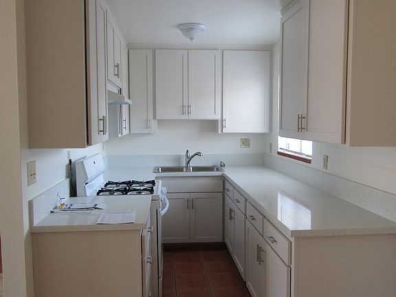 5th image of 333 S J St #B