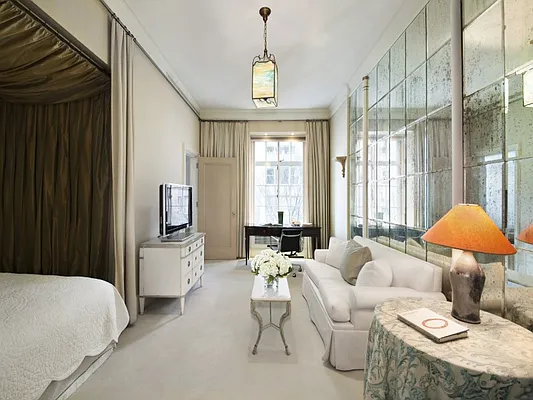 2 East 67th Street FULL-FLOOR in Lenox Hill, Manhattan