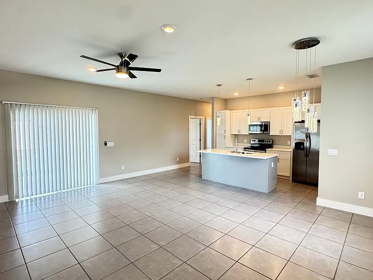 256 Hyacinth Ct — Photo 10