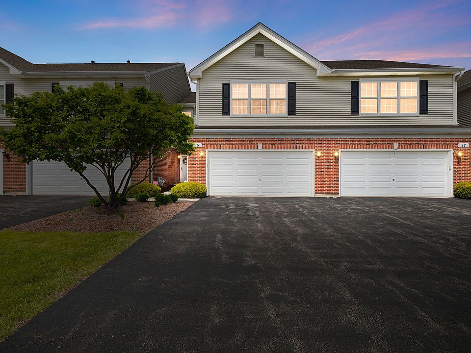 1st image of 16 Black Oak Ct