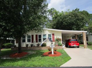 19494 Charleston Cir, North Fort Myers, FL 33917