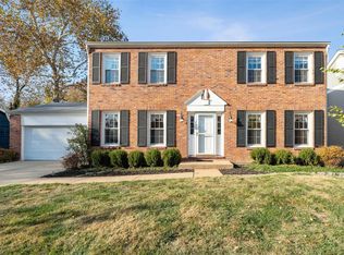 1217 Berquist Ct, Ballwin, MO