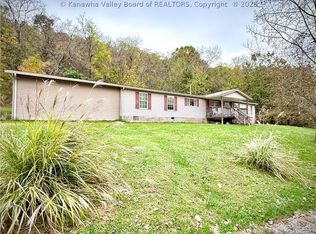 5922 Charleston Rd, Point Pleasant, WV 25550