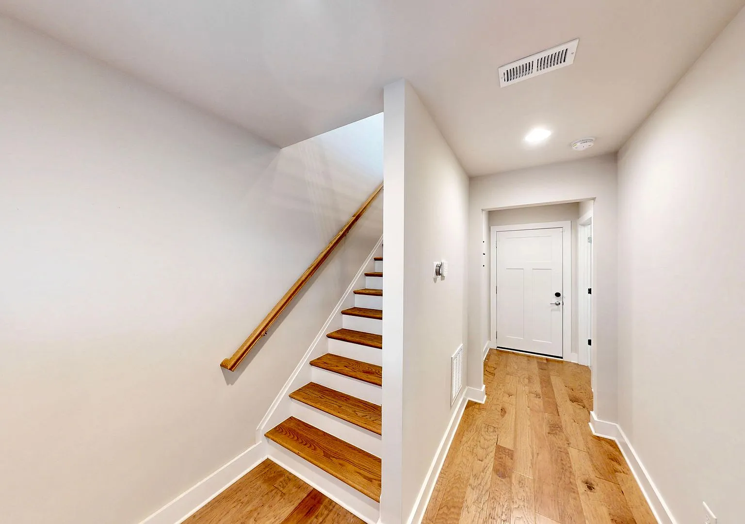 324 Uptown West Drive — Photo 4