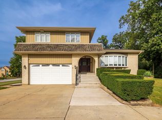 200 N Maple St, Addison, IL 60101
