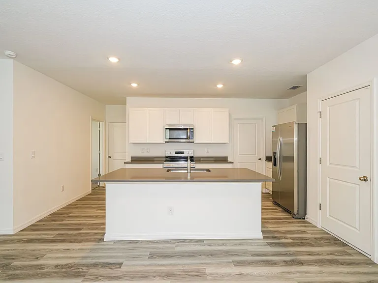 10583 Gentle Rain Dr — Photo 10