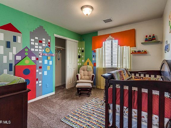 4th image of 568 Oakmont Pl