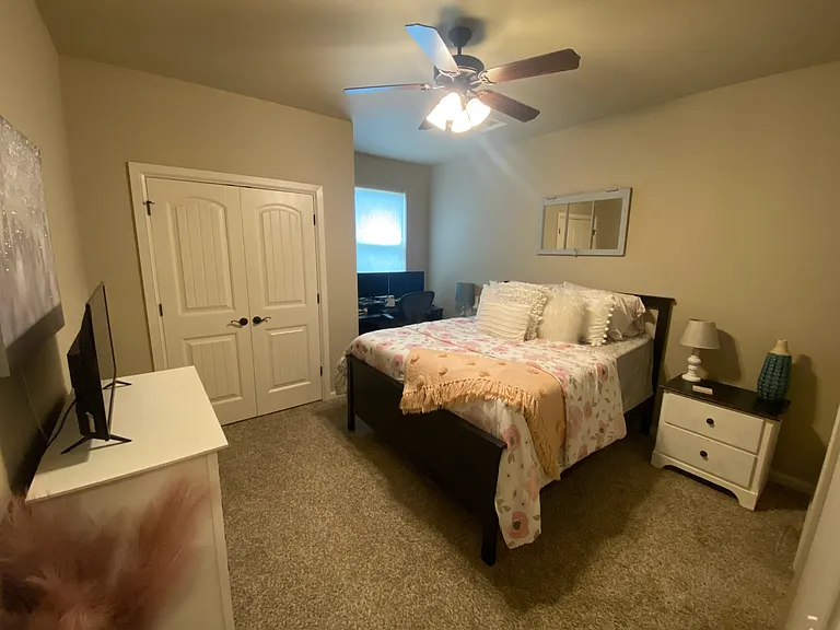 16005 Angie Kaye Ln — Photo 13