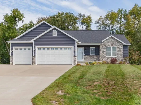 3852 Tanner Marie Dr, Adrian, MI 49221