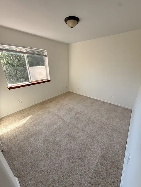 1554 Amethyst Street Southeast - 1 — Photo 3