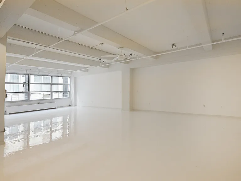 80 Nassau St #301 — Photo 5