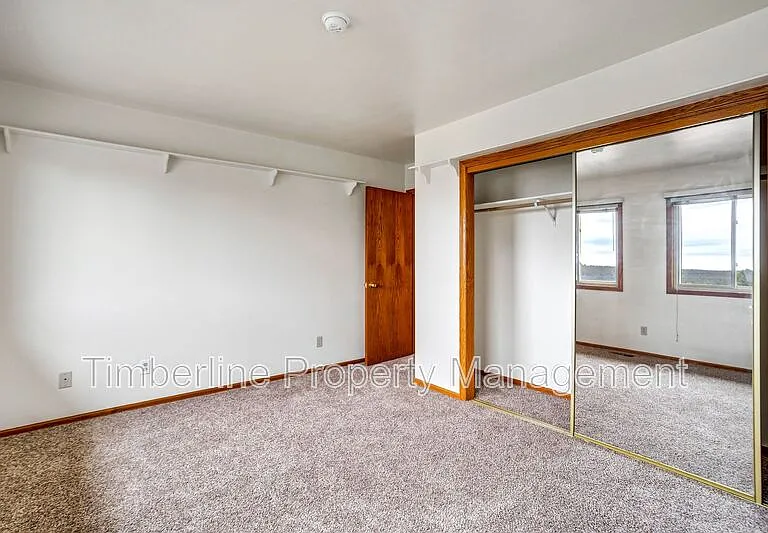 17960 Bakers Farm Rd — Photo 39