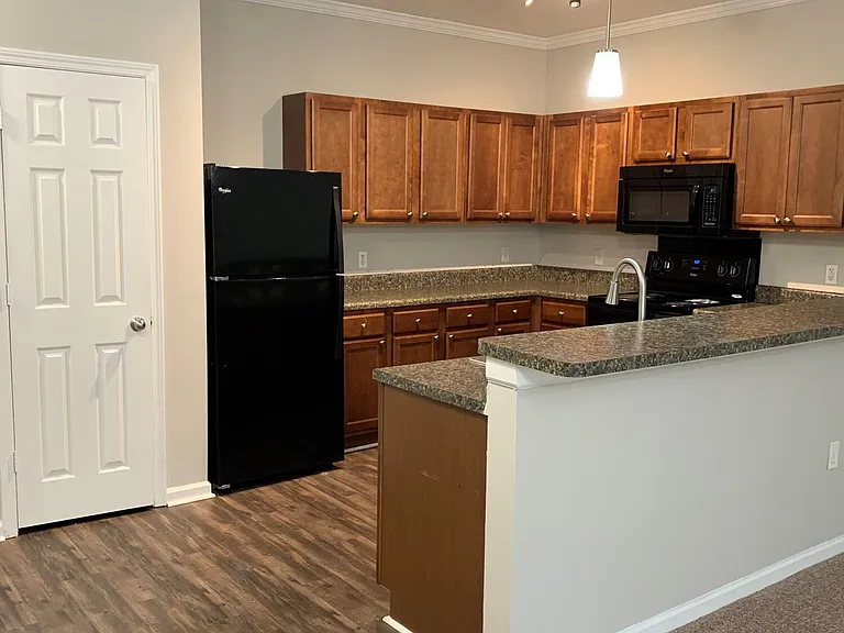 Perdido Isle Apartment Homes — Photo 47