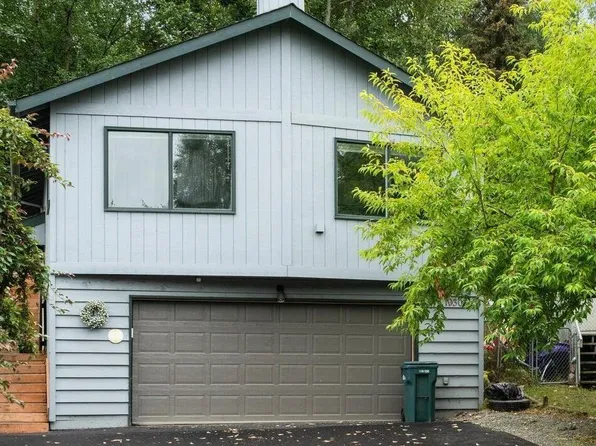 1930 Commodore Dr, Anchorage, AK 99507