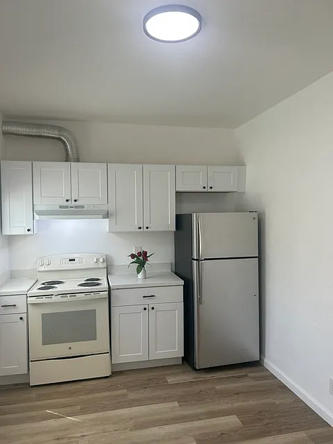 430 South Washington Street - 5 — Photo 3