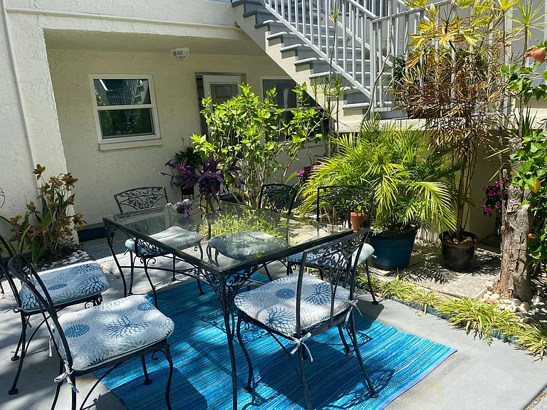 506 71st Ave #4 — Photo 4