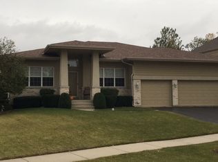 1722 Locke Ln, Vernon Hills, IL 60061