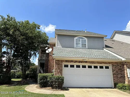18 Charleston Cir Photo 1