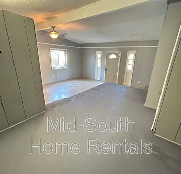 803 Ledbetter Ave — Photo 8