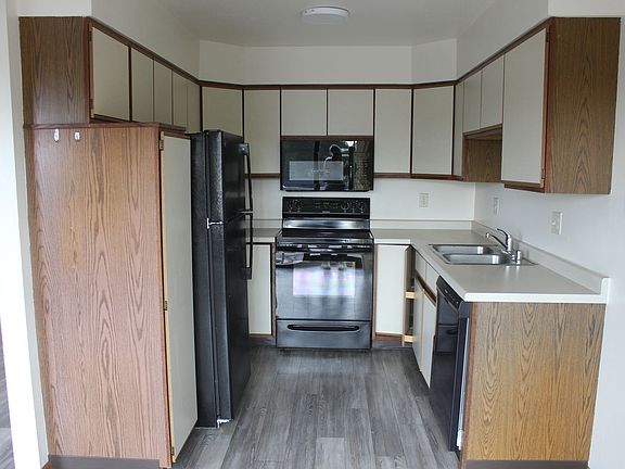 5th image of 232-238 Buechner Dr #236