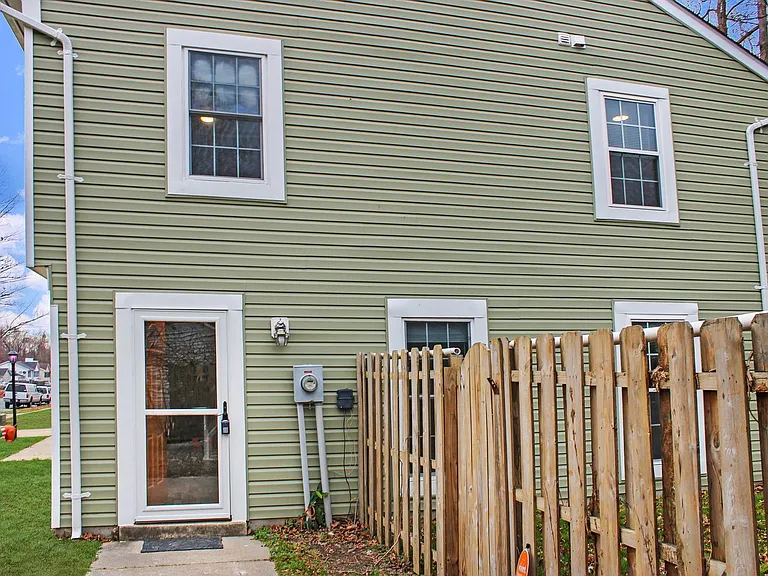 104 Jennifer Dr — Photo 28